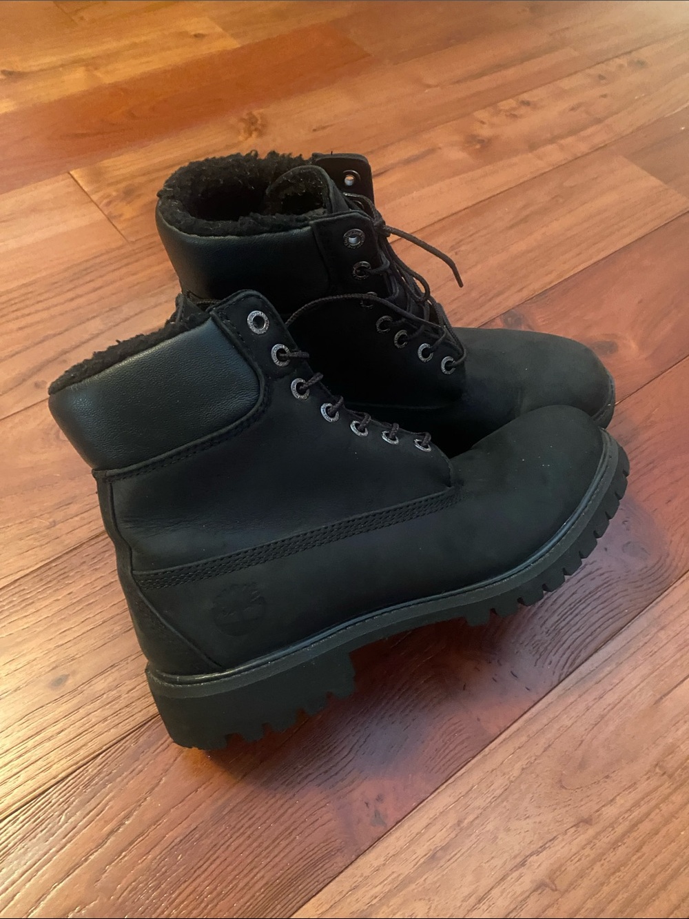Black timberland boots men’s size 9 US